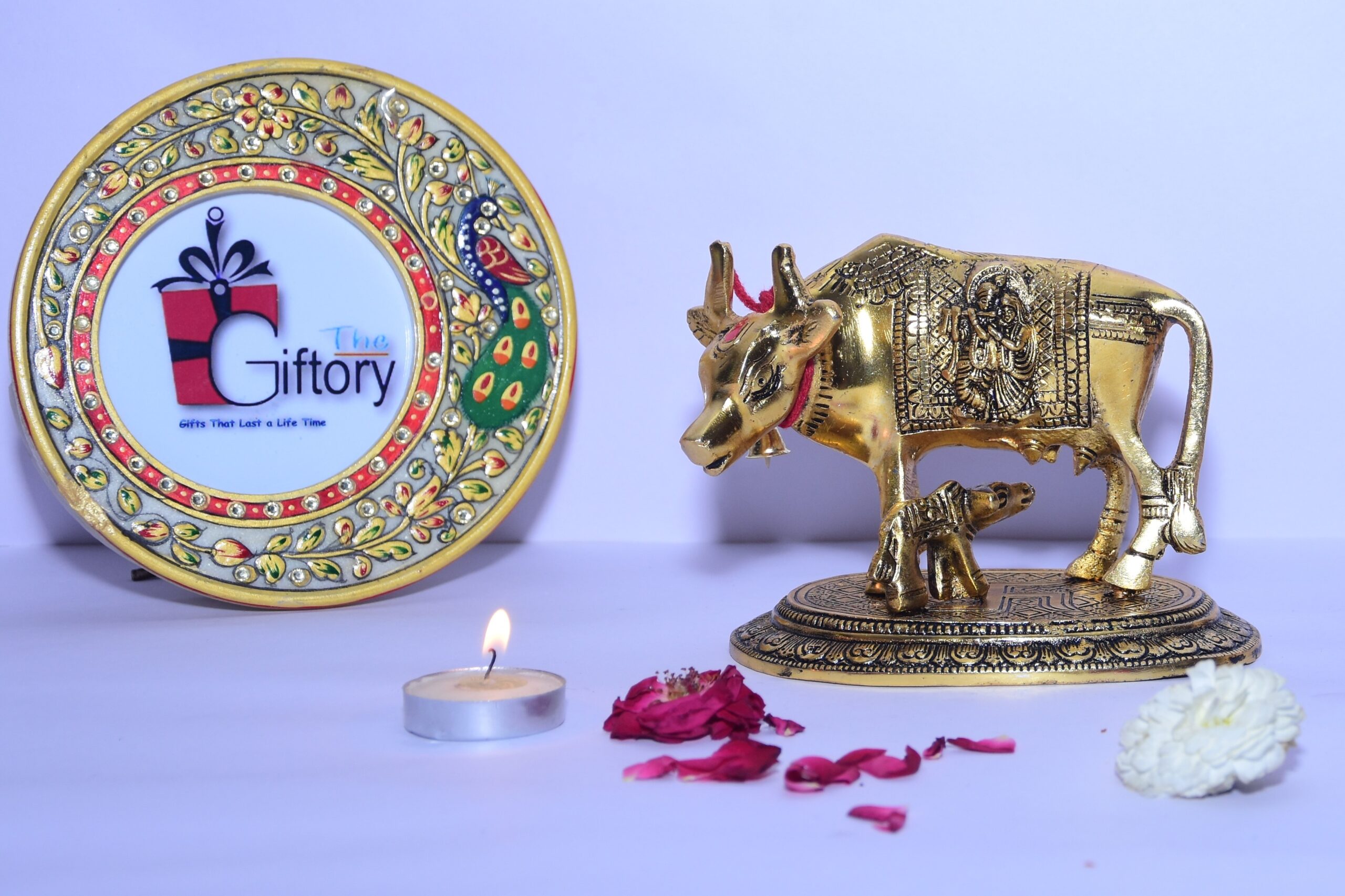 Kamdhenu Cow with Calf Statue, Standard Size, Golden