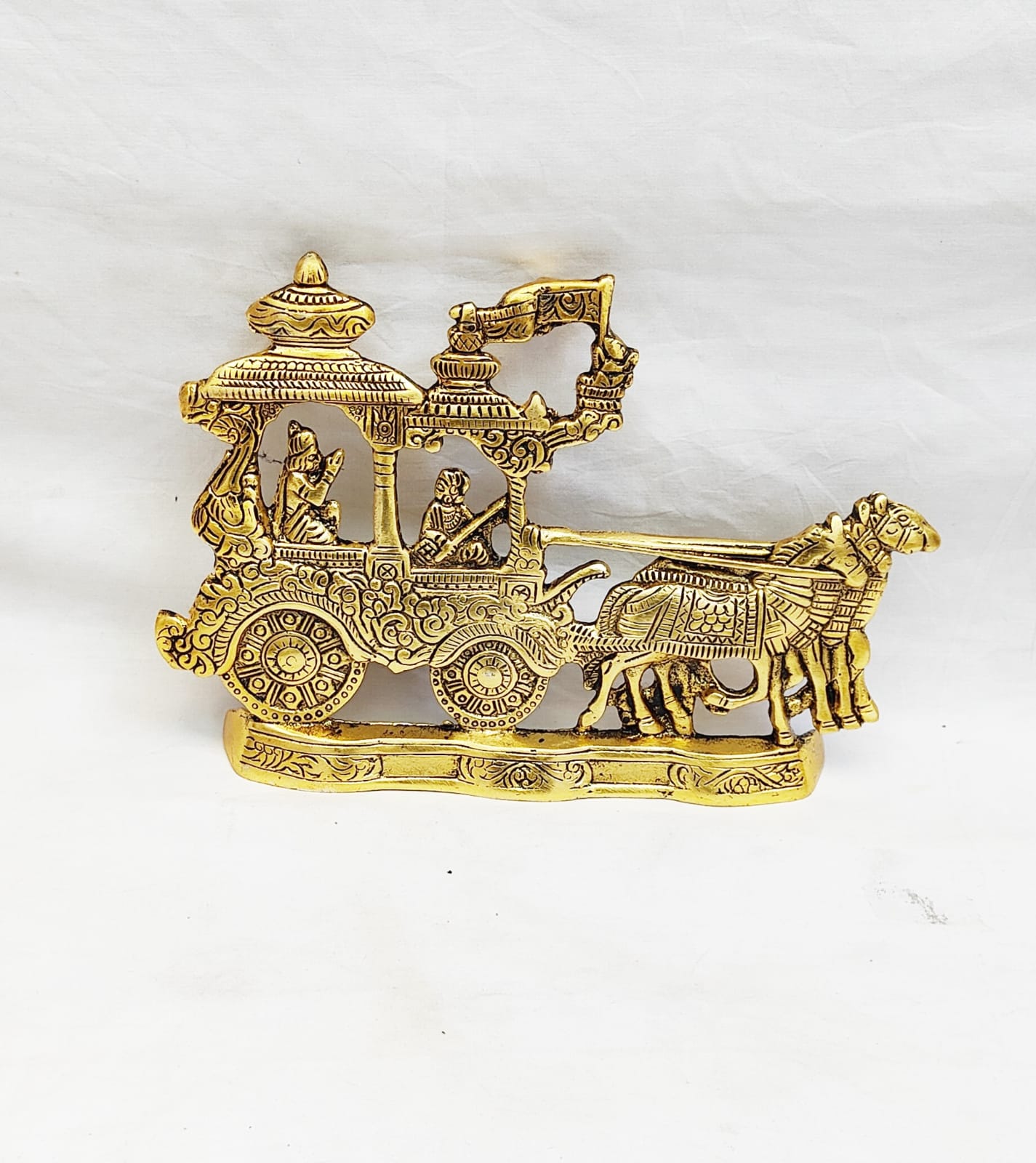 Premium Antique Gold Metal Krishna Arjuna Rath Chariot Showpiece for Home Temple Pooja Mandir Decor, Living Room Office & Gifting (Pack of 1) By The Giftory